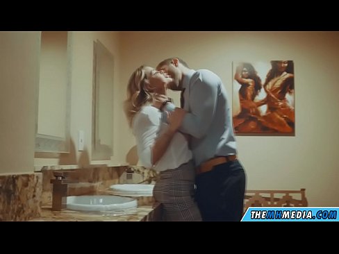 ❤️ Uma blonde obugaxayo ekuyenga endlini yangasese yomphakathi Izocansi zasekhaya ku-zu.xxxlfv.top ❌️